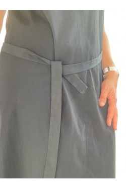 Robe Anna Willi intemporelle à louer 5 jours ou 1 mois détail de la ceinture