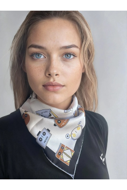 Foulard Défilé art déco de Prada en location sur OŪ La mode qu’on loue