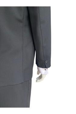 Veste de Smoking noir à louer sur OŪ La mode qu'on loue